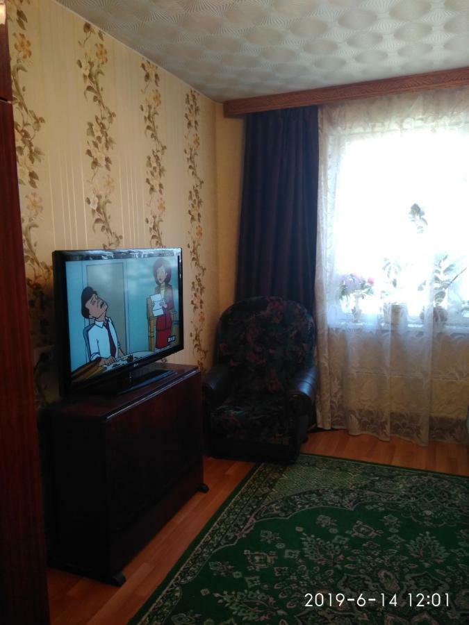 Комната Для Гостей Рядом С Станцией Метро Каменная Горка Minsk Esterno foto